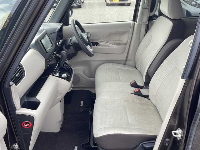 日産 ルークス X 島根県 2020(令2)年 7.9万km アッシュブラウンM ストラーダナビ/フルセグTV/両側ハンズフリーパワースライドドア/アラウンドビューモニター/ビルトインETC/ドライブレコーダー/先進安全装備/・エマージェンシーブレーキ/・踏み間違い衝突防止アシスト/・車線逸脱防止支援システム/・前方衝突予測警報/・ふらつき警報/・標識検知機能/社外LEDヘッドランプ/オートライト/ステアリングスイッチ/後席パーソナルテーブル/リアドアロールサンシェード/スマートキー/プッシュエンジンスタート/禁煙車