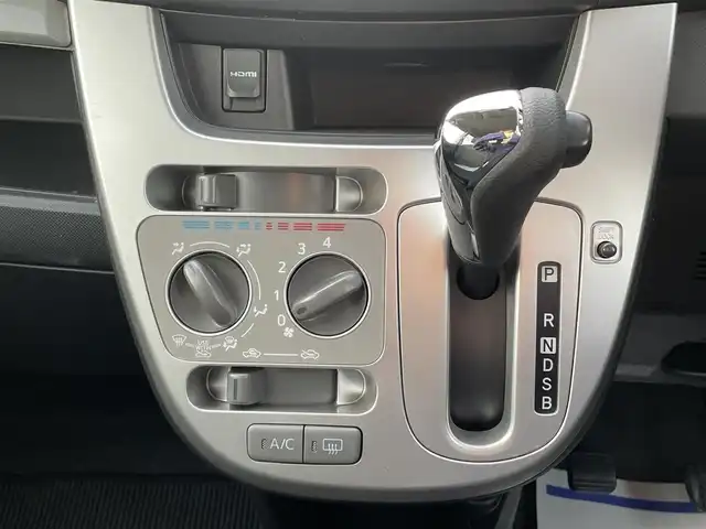 ダイハツ ムーヴ L VSスマートセレ SA&SN 岩手県 2014(平26)年 13.4万km ブラックマイカメタリック (株)IDOMが運営する【じしゃロン盛岡店】の自社ローン専用車両になりますこちらは現金またはオートローンご利用時の価格です。自社ローンご希望の方は別途その旨お申付け下さい/衝突軽減/純正ナビ/CD/DVD/ワンセグ/Bluetooth/SD/プッシュスタート/スマートキー/バックカメラ/ETC