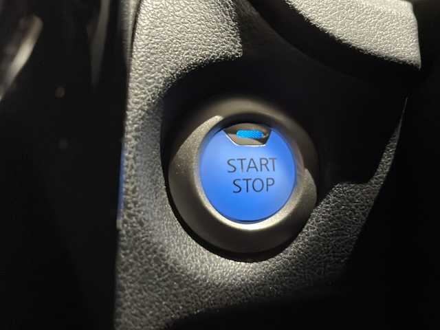 日産 ノート e－パワー X Bアロー 山形県 2020(令2)年 2.7万km サンライトイエロー/スーパーブラック 2トーン ワンオーナー/ALPINEナビ/CD/DVD/フルセグTV/Bluetooth/アラウンドビューカメラ/レーダークルーズコントロール/エマージェンシーブレーキ/デジタルインナーミラー/前後ドライブレコーダー/純正リモコンエンジンスターター/LEDヘッドライト/オートライト/純正15インチアルミホイール/社外アルミ（スタッドレス装着）車載