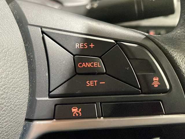 日産 ノート e－パワー X Bアロー 岩手県 2020(令2)年 2.7万km サンライトイエロー/スーパーブラック 2トーン ワンオーナー/ALPINEナビ/CD/DVD/フルセグTV/Bluetooth/アラウンドビューカメラ/レーダークルーズコントロール/エマージェンシーブレーキ/デジタルインナーミラー/前後ドライブレコーダー/純正リモコンエンジンスターター/LEDヘッドライト/オートライト/純正15インチアルミホイール/社外アルミ（スタッドレス装着）車載