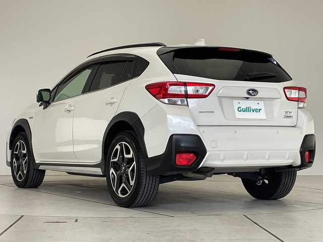スバル ＸＶ ハイブリッド アドバンス 愛知県 2018(平30)年 4.8万km クリスタルホワイトP 純正8型ナビ/レーダークルーズコントロール/バックカメラ/サイドカメラ/パワーシート/コーナーセンサー/純正アルミホイール/ルーフレール/ブラインドスポットモニター/LEDヘッドライト/パドルシフト/インテリジェントミラー/オートマチックハイビーム/ドライブレコーダー/ETC/衝突軽減システム/フルセグ/CD DVD/Bluetooth/ステアリングスイッチ/スマートキー/プッシュスタート