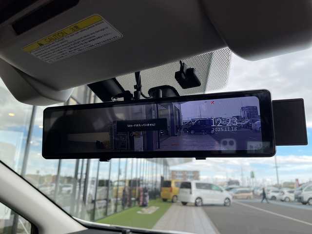 スバル ＸＶ ハイブリッド アドバンス 愛知県 2018(平30)年 4.8万km クリスタルホワイトP 純正8型ナビ/レーダークルーズコントロール/バックカメラ/サイドカメラ/パワーシート/コーナーセンサー/純正アルミホイール/ルーフレール/ブラインドスポットモニター/LEDヘッドライト/パドルシフト/インテリジェントミラー/オートマチックハイビーム/ドライブレコーダー/ETC/衝突軽減システム/フルセグ/CD DVD/Bluetooth/ステアリングスイッチ/スマートキー/プッシュスタート