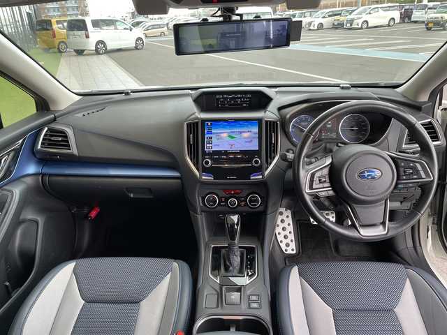 スバル ＸＶ ハイブリッド アドバンス 愛知県 2018(平30)年 4.8万km クリスタルホワイトP 純正8型ナビ/レーダークルーズコントロール/バックカメラ/サイドカメラ/パワーシート/コーナーセンサー/純正アルミホイール/ルーフレール/ブラインドスポットモニター/LEDヘッドライト/パドルシフト/インテリジェントミラー/オートマチックハイビーム/ドライブレコーダー/ETC/衝突軽減システム/フルセグ/CD DVD/Bluetooth/ステアリングスイッチ/スマートキー/プッシュスタート