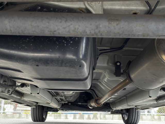 日産 デイズ ハイウェイスターG ターボ 山口県 2015(平27)年 2.7万km ホワイトパール ディーラーオプションナビ：MP314D-W/　・フルセグTV/　・CD/DVD再生/　・AM/FMラジオ/　・Bluetoothオーディオ/　・ハンズフリー通話/　・HDMI/VTR入力/　・フロントAUX/　・iPod接続/　・USBデータ通信/エマージェンシーブレーキ/トラクションコントロール/ステアリングリモコン/アラウンドビューモニター/15インチ純正AW/タッチパネルオートAC/ロック連動自動開閉ドアミラー/LEDミラーウィンカー/HIDキセノンヘッドライト/フォグランプ/オートライト/シガーソケット電源/WSRSエアバッグ/アジャスタブルショルダーアンカー/革巻チルトステアリング/運転席シートリフター/バニティミラー/助手席シートアンダートレー/ベンチシート/アームレスト/後席ISOFIXシート/リアシートスライド機構/分割可倒式リアシート/UVカットプライバシーガラス/スマートキー/イモビライザー/プッシュスタート/純正フロアマット/純正ドアバイザー/スペアキー(1本)/取扱説明書/ナビ取扱説明書/メンテナンスノート