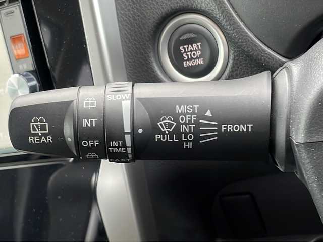 日産 デイズ ハイウェイスターG ターボ 山口県 2015(平27)年 2.7万km ホワイトパール ディーラーオプションナビ：MP314D-W/　・フルセグTV/　・CD/DVD再生/　・AM/FMラジオ/　・Bluetoothオーディオ/　・ハンズフリー通話/　・HDMI/VTR入力/　・フロントAUX/　・iPod接続/　・USBデータ通信/エマージェンシーブレーキ/トラクションコントロール/ステアリングリモコン/アラウンドビューモニター/15インチ純正AW/タッチパネルオートAC/ロック連動自動開閉ドアミラー/LEDミラーウィンカー/HIDキセノンヘッドライト/フォグランプ/オートライト/シガーソケット電源/WSRSエアバッグ/アジャスタブルショルダーアンカー/革巻チルトステアリング/運転席シートリフター/バニティミラー/助手席シートアンダートレー/ベンチシート/アームレスト/後席ISOFIXシート/リアシートスライド機構/分割可倒式リアシート/UVカットプライバシーガラス/スマートキー/イモビライザー/プッシュスタート/純正フロアマット/純正ドアバイザー/スペアキー(1本)/取扱説明書/ナビ取扱説明書/メンテナンスノート