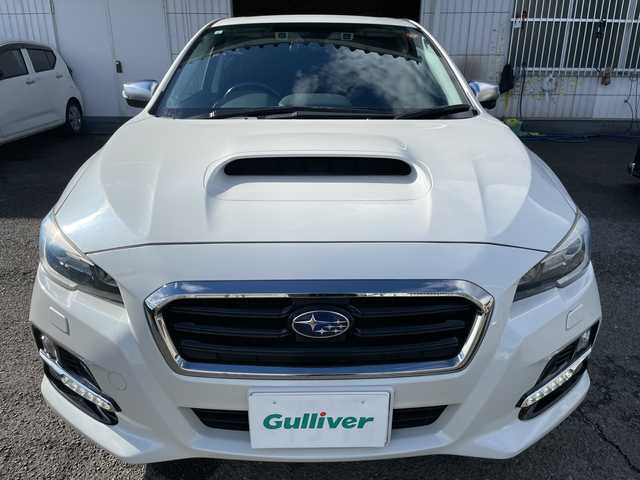 スバル レヴォーグ 1．6GT－S アイサイト 神奈川県 2015(平27)年 3.3万km クリスタルホワイトP アイサイトVer.3/アドバンスドセーフティパッケージ/リヤビークルディテクション/レーンキープアシスト/ブラインドスポットミラー/オートハイビーム/純正ナビ(DVD/CD/BT/HDMI/AUX/SD)/フルセグTV/バック＆サイドカメラ/革巻きステアリング/レーダークルーズコントロール/LEDアクセサリーライナー/前席パワーシート/スマートキー　2本/プッシュスタート/アイドリングストップ/ETC/オートワイパー/フロントドライブレコーダー/純正フロアマット/ドアバイザー/保証書/取扱説明書＆ナビ取説