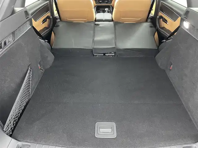 マツダ ＣＸ－６０ XD HV プレミアムスポーツ 福島県 2023(令5)年 2.7万km ジェットブラックマイカ 衝突軽減ブレーキ/・レーンキープアシスト/・クリアランスソナー/・レーダークルーズコントロール/純正ナビ/・フルセグTV/Bluetooth/USB/・全方位カメラ/・ETC/・ドライブレコーダー/サンルーフ/BOSEプレミアムサウンド/アイドリングストップ/パワーバックドア/電子パーキング/・オートホールド/4WD/・ダウンヒルアシストコントロール/革巻きステアリング/・ステアリングリモコン/・ステアリングヒーター/ハーフレザーシート/・パワーシート(運転席/助手席)/・メモリシート(運転席)/・シートヒーター（全席）/・エアシート(全席)/プッシュスタート/・スマートキー/・スペアキー/社外19インチアルミホイール付スタッドレスタイヤ/(235/55/R19) 山6mm/LEDヘッドライト/・オートライト/・フォグライト/・オートマチックハイビーム/純正フロアマット/保証書/取扱説明書