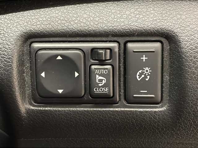 日産 シルフィ S ツーリング 熊本県 2016(平28)年 8.6万km スーパーブラック ・純正ナビ【MM316D-W】/-BT/フルセグTV/CD/DVD/SD/FM/AM/・バックカメラ/・純正アルミ１６インチ/・純正フロアマット/・LEDヘッドライト/・フォグランプ/・プッシュスタート/・スマートキー×２/・ETC