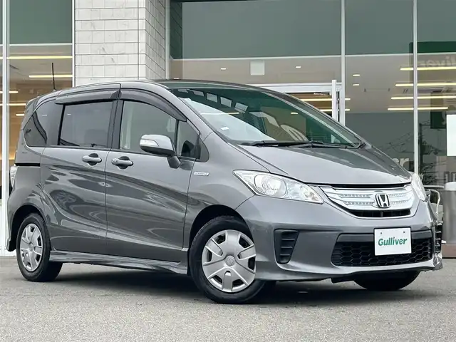ホンダ フリード ハイブリット ジャストセレクション 兵庫県 2012(平24)年 3.4万km ポリッシュドメタルメタリック 純正HDDナビ/ワンセグ/CD/DVD/ETC/バックカメラ/クルーズコントロール/ステアリングスイッチ/片側パワースライドドア/3列シート/VIDEO INPUT/ABS/横滑り防止装置