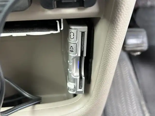 ホンダ Ｎ ＯＮＥ ツアラー Lパッケージ 和歌山県 2013(平25)年 8.3万km プレミアムホワイトパール バックカメラ/（AM/FM/Bluetooth/USB）/横滑り防止機能/クルーズコントロール/MTモード付AT/プッシュスタート/スマートキー/ETC/オートライト/オートエアコン/Wエアバック/純正フロアマット/純正アルミホイール/ECONモード/ウィンカー付ドアミラー