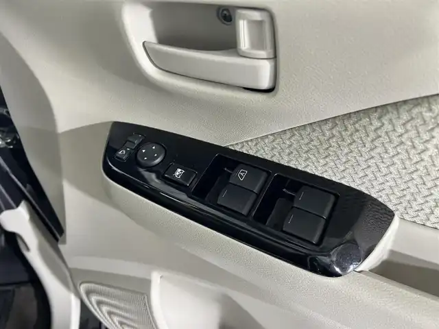 日産 デイズ X 佐賀県 2021(令3)年 0.2万km ブラック 衝突軽減ブレーキ/レーンキープアシスト/純正ナビ/CD/フルセグTV/Bluetooth/バックカメラ /ETC/純正14インチアルミホイール/純正フロアマット/オートライト/スマートキー/横滑り防止装置/電動格納ミラー