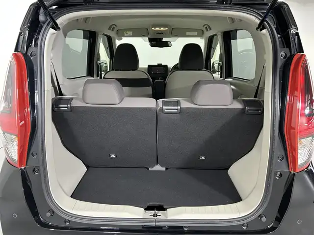 日産 デイズ X 佐賀県 2021(令3)年 0.2万km ブラック 衝突軽減ブレーキ/レーンキープアシスト/純正ナビ/CD/フルセグTV/Bluetooth/バックカメラ /ETC/純正14インチアルミホイール/純正フロアマット/オートライト/スマートキー/横滑り防止装置/電動格納ミラー