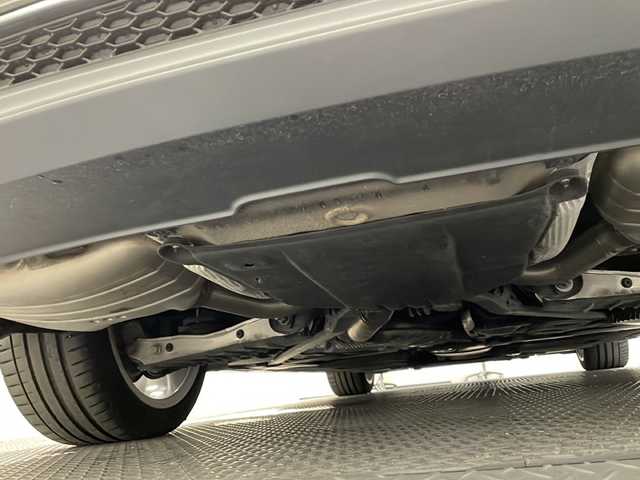 アウディ Ａ５ SB2．0TFSI Q スポーツ 新潟県 2018(平30)年 3.4万km ミトスブラックメタリック Sラインパッケージ/-S lineバンパー/-ドアシルトリム S lineロゴ/-S lineエクステリアロゴ/-ヘッドライニング ブラック/-デコラティブパネル マットブラッシュトアルミニウム/-アルミホイール5ツインスポークスターデザイン/-スプリントクロス/レザー S lineロゴ/-マトリクスLEDヘッドライト/-LEDリヤコンビネーションライト/-ヘッドライトウォッシャー/アシスタンスパッケージ/-パークアシスト/-プレセンスリヤ/-サラウンドビューカメラ/-サイドアシスト/-リヤサイドエアバッグ/12.3インチバーチャルコックピット/純正ナビ（TV/DVD/Apple Car Play/BT)/バックカメラ/アダプティブクルーズコントロール/アクティブレーンアシスト/アウディサイドアシスト/トラフィックジャム/ストップ＆ゴー/エグジットワーニング/パークアシスト/アウディホールドアシスト/純正18インチAW/純正フロアマット/パワーシート/パドルシフト/2.0ETC