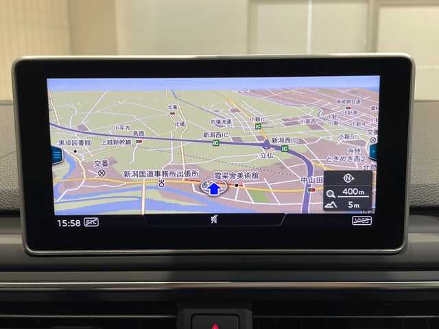 アウディ Ａ５ SB2．0TFSI Q スポーツ 新潟県 2018(平30)年 3.4万km ミトスブラックメタリック Sラインパッケージ/-S lineバンパー/-ドアシルトリム S lineロゴ/-S lineエクステリアロゴ/-ヘッドライニング ブラック/-デコラティブパネル マットブラッシュトアルミニウム/-アルミホイール5ツインスポークスターデザイン/-スプリントクロス/レザー S lineロゴ/-マトリクスLEDヘッドライト/-LEDリヤコンビネーションライト/-ヘッドライトウォッシャー/アシスタンスパッケージ/-パークアシスト/-プレセンスリヤ/-サラウンドビューカメラ/-サイドアシスト/-リヤサイドエアバッグ/12.3インチバーチャルコックピット/純正ナビ（TV/DVD/Apple Car Play/BT)/バックカメラ/アダプティブクルーズコントロール/アクティブレーンアシスト/アウディサイドアシスト/トラフィックジャム/ストップ＆ゴー/エグジットワーニング/パークアシスト/アウディホールドアシスト/純正18インチAW/純正フロアマット/パワーシート/パドルシフト/2.0ETC