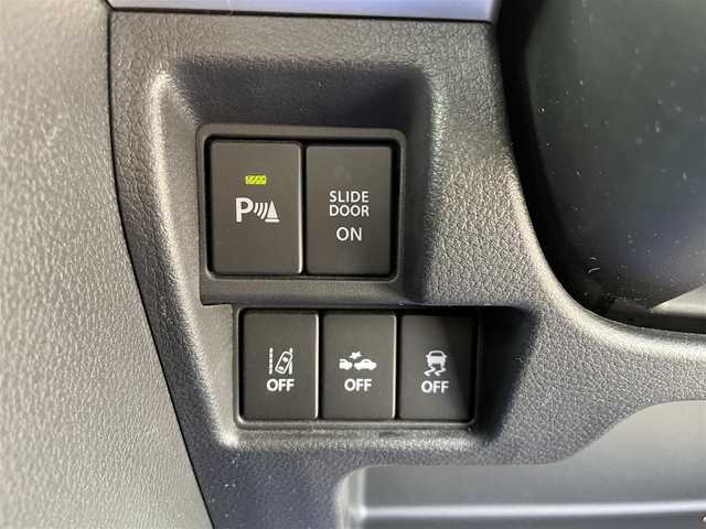 スズキ スペーシア ギア HYBRID XZ 石川県 2019(平31)年 4.5万km フェニックスレッドパール/ガンメタリック2トーンルーフ 社外8型ナビ/フルセグTV/バックカメラ/LEDヘッドライト/ドライブレコーダー/スマートキー/プッシュスタート/電動ミラー/レーダーブレーキ/シートヒーター/コーナーセンサー/フロアマット/オートライト/オートエアコン/保証書