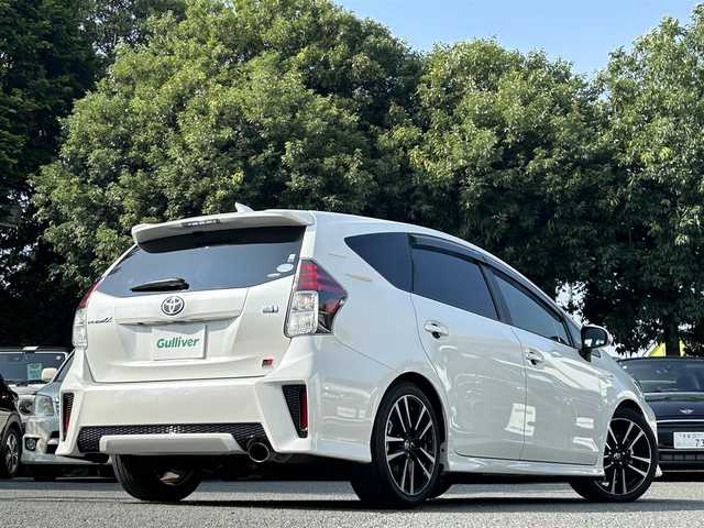 トヨタ プリウス α S ツーリングセレ GRスポーツ 東京都 2018(平30)年 5.3万km ホワイトパールクリスタルシャイン 社外メモリーナビ/・Bluetoothオーディオ/USBオーディオ/・フルセグTV/DVD/AUX/iPod/HDMI/バックカメラ/GR専用18インチアルミホイール/LEDヘッドランプ/ビルトインETC/前後ドライブレコーダー（DRC-35M）/取扱説明書/保証書/スペアキー1本