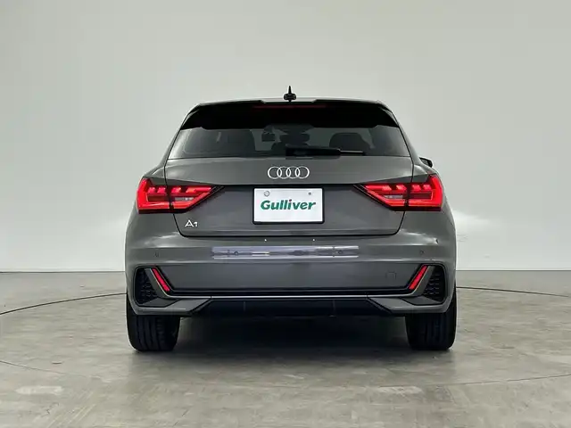アウディ アウディ Ａ１ SB 25TFSI 三重県 2023(令5)年 1万km 緑Ⅱ /禁煙車//純正ナビ//バックカメラ//シートヒーター//クルコン//BSM//オートハイビーム//パドルシフト//前後ドラレコ//ETC