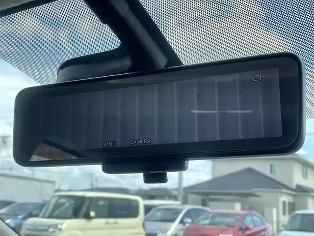 日産 ノート メダリスト X 福岡県 2017(平29)年 5.1万km ブリリアントホワイトパール エマージェンシーブレーキ/純正ナビ（ＭＪ１１６Ｄ－Ｗ）/フルセグTV/CD/SD/BT/AM/FM/アラウンドビューモニター/スマートルームミラー/車線逸脱防止支援システム/コーナーセンサー/ステアリングリモコン/アイドリングストップ/スマートキー/プッシュスタート/電格ミラー