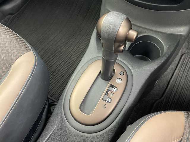 日産 ノート メダリスト X 三重県 2017(平29)年 5.1万km ブリリアントホワイトパール /禁煙車//純正ナビ//アラウンドビューモニター//インテリジェントスマートルームミラー//エマージェンシーブレーキ//衝突軽減ブレーキ//レーンキープアシスト//前後コーナーセンサー//ハーフレザーシート//ステアリングスイッチ