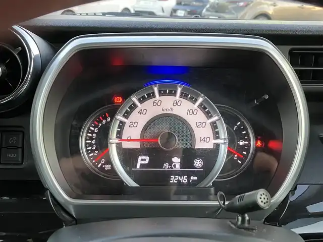 スズキ スペーシア カスタム HYBRID XS 三重県 2020(令2)年 3.3万km ピュアホワイトP ワンオーナー/スズキセーフティサポート/ ・デュアルセンサーブレーキサポート/ ・誤発進抑制機能/ ・車線逸脱警報/ ・ふらつき警報/ ・先行車発進お知らせ機能/ ・ハイビームアシスト/♪純正SDナビ/・フルセグ・Bluetooth/・CD/DVD再生・SD録音/・USB/♪全方位モニター/♪バックカメラ/♪ヘッドアップディスプレイ/♪両側パワースライドドア/♪LEDヘッドライト/♪LEDフォグ/♪ハーフレザーシート/♪D席シートヒーター/♪オートリトラクタブルミラー/♪スマートキー×2/♪プッシュスタート/♪ビルトインETC/♪純正15インチAW/♪純正エアロ/♪ウィンカーミラー/♪アイドリングストップ/♪革巻きステアリング/♪ステアリングスイッチ/♪フロアマット/♪ドアバイザー/♪プライバシーガラス