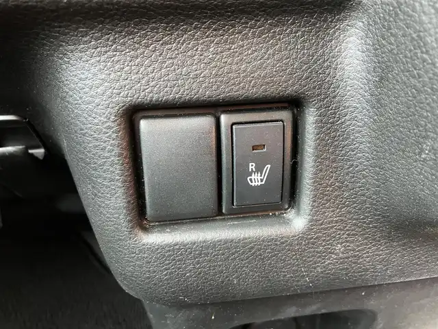 スズキ スペーシア カスタム HYBRID XS 三重県 2020(令2)年 3.3万km ピュアホワイトP ワンオーナー/スズキセーフティサポート/ ・デュアルセンサーブレーキサポート/ ・誤発進抑制機能/ ・車線逸脱警報/ ・ふらつき警報/ ・先行車発進お知らせ機能/ ・ハイビームアシスト/♪純正SDナビ/・フルセグ・Bluetooth/・CD/DVD再生・SD録音/・USB/♪全方位モニター/♪バックカメラ/♪ヘッドアップディスプレイ/♪両側パワースライドドア/♪LEDヘッドライト/♪LEDフォグ/♪ハーフレザーシート/♪D席シートヒーター/♪オートリトラクタブルミラー/♪スマートキー×2/♪プッシュスタート/♪ビルトインETC/♪純正15インチAW/♪純正エアロ/♪ウィンカーミラー/♪アイドリングストップ/♪革巻きステアリング/♪ステアリングスイッチ/♪フロアマット/♪ドアバイザー/♪プライバシーガラス