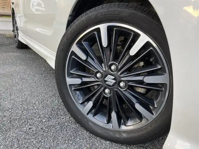 スズキ スペーシア カスタム HYBRID XS 三重県 2020(令2)年 3.3万km ピュアホワイトP ワンオーナー/スズキセーフティサポート/ ・デュアルセンサーブレーキサポート/ ・誤発進抑制機能/ ・車線逸脱警報/ ・ふらつき警報/ ・先行車発進お知らせ機能/ ・ハイビームアシスト/♪純正SDナビ/・フルセグ・Bluetooth/・CD/DVD再生・SD録音/・USB/♪全方位モニター/♪バックカメラ/♪ヘッドアップディスプレイ/♪両側パワースライドドア/♪LEDヘッドライト/♪LEDフォグ/♪ハーフレザーシート/♪D席シートヒーター/♪オートリトラクタブルミラー/♪スマートキー×2/♪プッシュスタート/♪ビルトインETC/♪純正15インチAW/♪純正エアロ/♪ウィンカーミラー/♪アイドリングストップ/♪革巻きステアリング/♪ステアリングスイッチ/♪フロアマット/♪ドアバイザー/♪プライバシーガラス