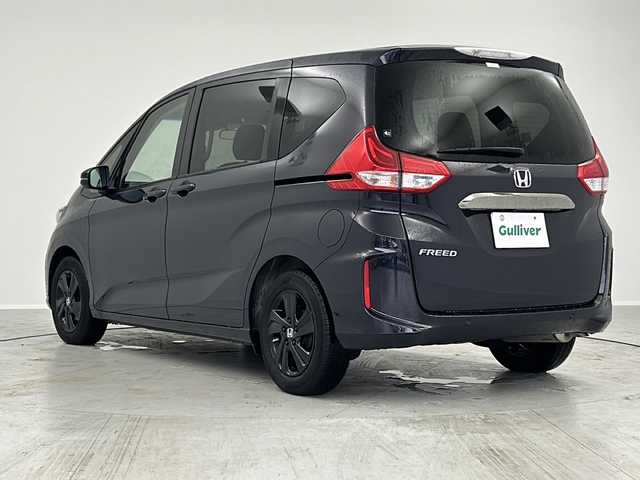 ホンダ フリード G ブラックスタイル 茨城県 2023(令5)年 0.7万km トワイライトミストブラックパール 社外8インチナビ/フルセグ再生可/バックカメラ/両側電動スライドドア/ホンダセンシング/純正15インチAW/社外ETC