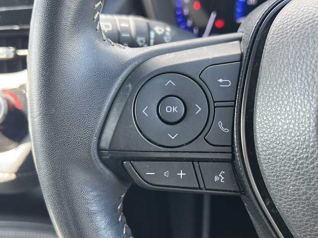 トヨタ カローラツーリング ハイブリッド ダブルバイビー 福島県 2020(令2)年 6.8万km ブラックマイカ 純正ナビ/バックカメラ/ビルトインETC/前後コーナーセンサー/前方ドライブレコーダー/LEDヘッドライト/オートハイビーム/USB給電ポート/オートハイビーム/革巻きステアリング/電子パーキング/レーダークルーズコントロール/電動格納ミラー/禁煙車