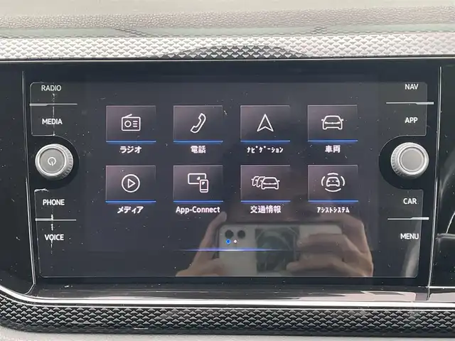 フォルクスワーゲン ＶＷ ポロ TSI アクティブ 和歌山県 2023(令5)年 1.8万km クリーム 純正ディスプレイオーディオ/バックカメラ/Apple Car Play/AndroidAuto/衝突軽減ブレーキ/レーダークルコン/オートライト/前後コーナーセンサー/前後ドラレコ/ETC２．０/置くだけ充電器/ステリモ/パドルシフト/LEDヘッドライト