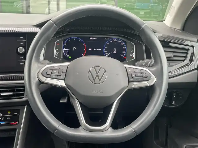 フォルクスワーゲン ＶＷ ポロ TSI アクティブ 和歌山県 2023(令5)年 1.8万km クリーム 純正ディスプレイオーディオ/バックカメラ/Apple Car Play/AndroidAuto/衝突軽減ブレーキ/レーダークルコン/オートライト/前後コーナーセンサー/前後ドラレコ/ETC２．０/置くだけ充電器/ステリモ/パドルシフト/LEDヘッドライト