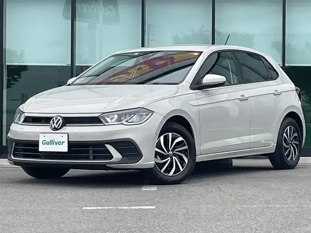 フォルクスワーゲン ＶＷ ポロ TSI アクティブ 和歌山県 2023(令5)年 1.8万km クリーム 純正ディスプレイオーディオ/バックカメラ/Apple Car Play/AndroidAuto/衝突軽減ブレーキ/レーダークルコン/オートライト/前後コーナーセンサー/前後ドラレコ/ETC２．０/置くだけ充電器/ステリモ/パドルシフト/LEDヘッドライト