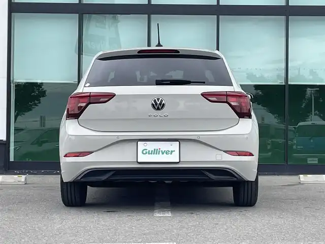 フォルクスワーゲン ＶＷ ポロ TSI アクティブ 和歌山県 2023(令5)年 1.8万km クリーム 純正ディスプレイオーディオ/バックカメラ/Apple Car Play/AndroidAuto/衝突軽減ブレーキ/レーダークルコン/オートライト/前後コーナーセンサー/前後ドラレコ/ETC２．０/置くだけ充電器/ステリモ/パドルシフト/LEDヘッドライト