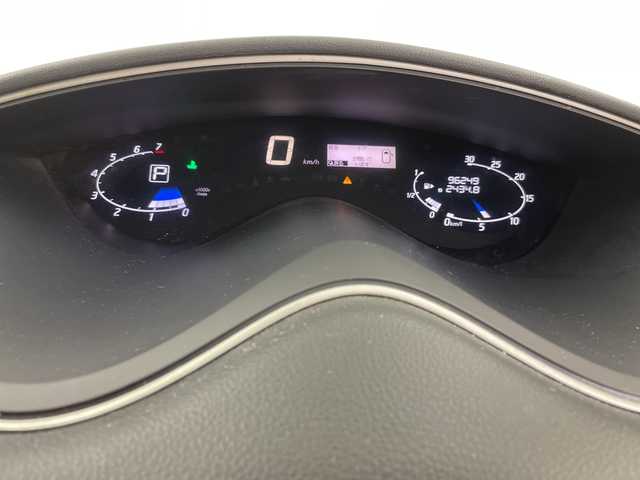 日産 セレナ 20X 道央・札幌 2012(平24)年 9.7万km ホワイト ・４WD/・社外ナビ/・CD/SD/ワンセグ/・バックカメラ/・左パワースライドドア/・クルーズコントロール/・アイドリングストップ/・オートライト/・プッシュスタート/スマートキー/・ETC