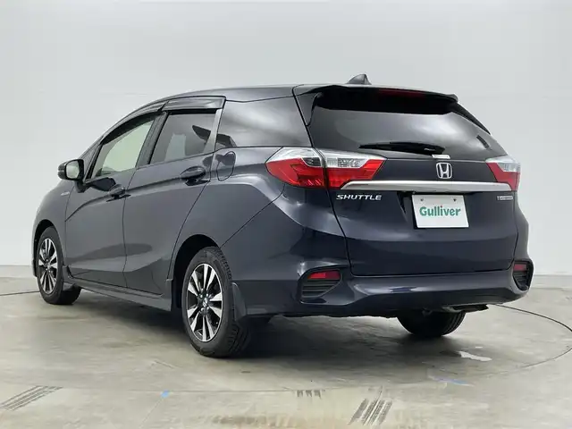 ホンダ シャトル ハイブリッド X 岡山県 2016(平28)年 2.5万km ミッドナイトブルービームM 純正ナビ/・FM/AM/Bluetooth/フルセグ/CD/DVD/バックカメラ/衝突軽減ブレーキ/クルーズコントロール/ハーフレザーシート/前後ドライブレコーダー/ビルトインETC/LEDヘッドライト/・フォグライト/パドルシフト/スマートキー2本/純正フロアマット/純正15インチアルミ
