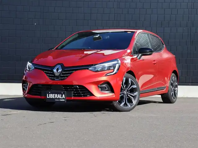 ルノー ルノー ルーテシア インテンス 宮城県 2023(令5)年 0.9万km ルージュフラムM ディスプレイオーディオ　/ハーフレザーシート　/アダプティブクルーズコントロール　/ブラインドスポットワーニング　/ステアリングヒーター　/アンビエントライト　/オートハイビーム　/パーキングセンサー　/パーキングアシスト/LEDヘッドライト/パドルシフト/バックカメラ/レーンキープアシスト/ETC/純正17インチAW/純正フロアマット/プッシュスタート/前後コーナーセンサー/禁煙車