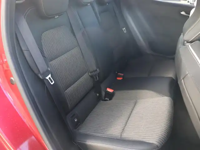 ルノー ルノー ルーテシア インテンス 宮城県 2023(令5)年 0.9万km ルージュフラムM ディスプレイオーディオ　/ハーフレザーシート　/アダプティブクルーズコントロール　/ブラインドスポットワーニング　/ステアリングヒーター　/アンビエントライト　/オートハイビーム　/パーキングセンサー　/パーキングアシスト/LEDヘッドライト/パドルシフト/バックカメラ/レーンキープアシスト/ETC/純正17インチAW/純正フロアマット/プッシュスタート/前後コーナーセンサー/禁煙車