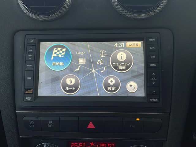 アウディ Ａ３ スポーツバック 1．4 TFSI 大阪府 2012(平24)年 9.6万km ファントムブラックパールエフェクト 純正ナビ/フルセグテレビ/純正アルミホイール/純正フロアマット/DVD再生有り/バックカメラ/ETC/Sライン