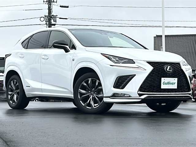 レクサス ＮＸ 300h Fスポーツ 山口県 2019(平31)年 3.5万km ホワイトノーヴァガラスフレーク 純正ナビ/バックカメラ/D/N パワーシート/スカイルーフ/レクサスセーフティシステム/BSM/レーダークルーズコントロール/パドルシフト/LEDヘッドライト/ステアリングヒーター/コーナーセンサー/純正フロアマット/ETC2.0