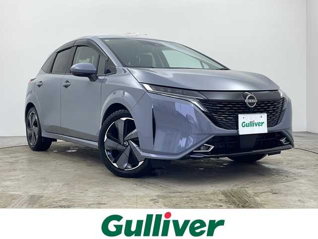 日産 オーラ G FOUR レザーエディション 秋田県 2024(令6)年 1.7万km グレー プロパイロット /エマージェンシーブレーキ　/NissanConnectナビゲーション/　【TV/BT/HDMI】　/アラウンドヴィューモニター　/オートブレーキホールド　/スマートルームミラー　/前席シートヒーター　/ステアリングヒーター/コーナーセンサー /ウィンカーミラー /フォグライト /サイドバイザー /ETC2.0/ハンドル支援/ハンドルヒーター/オートライト/ステアリングリモコン/オートマチックハイビーム/革巻きステアリング/プッシュスタート /自動パーキングブレーキ/USBポート/オートエアコン /フルセグTV/ドライブモードセレクター【SPORT ECO NORMAL】/純正フロアマット/電格ミラー/スマートキー/スペアキー有り