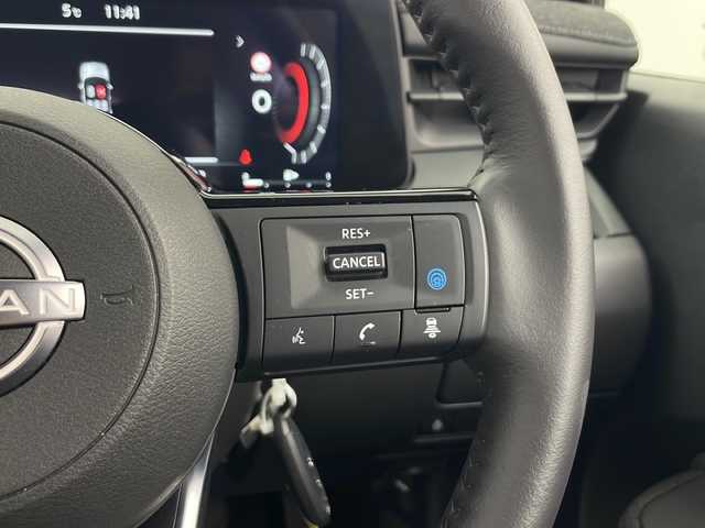 日産 オーラ G FOUR レザーエディション 秋田県 2024(令6)年 1.7万km グレー プロパイロット /エマージェンシーブレーキ　/NissanConnectナビゲーション/　【TV/BT/HDMI】　/アラウンドヴィューモニター　/オートブレーキホールド　/スマートルームミラー　/前席シートヒーター　/ステアリングヒーター/コーナーセンサー /ウィンカーミラー /フォグライト /サイドバイザー /ETC2.0/ハンドル支援/ハンドルヒーター/オートライト/ステアリングリモコン/オートマチックハイビーム/革巻きステアリング/プッシュスタート /自動パーキングブレーキ/USBポート/オートエアコン /フルセグTV/ドライブモードセレクター【SPORT ECO NORMAL】/純正フロアマット/電格ミラー/スマートキー/スペアキー有り