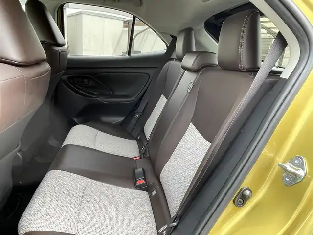 トヨタ ヤリスクロス Z 福島県 2021(令3)年 2.5万km ブラックマイカ/ブラスゴールドメタリック 2トーン モデリスタエアロ/純正デイスプレイオーデイオ　/バックカメラ　/Bluetooth接続/ハーフレザーシート/前席シートヒーター/パワーシート/レーンアシスト/クルーズコントロール/ビルトインＥＴＣ2.0/純正18インチAW/LEDヘッドライト/リモコンEgスターター/保証書/取説書/ワンオーナー /AW付サマータイヤ積込