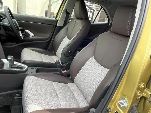 トヨタ ヤリスクロス Z 福島県 2021(令3)年 2.5万km ブラックマイカ/ブラスゴールドメタリック 2トーン モデリスタエアロ/純正デイスプレイオーデイオ　/バックカメラ　/Bluetooth接続/ハーフレザーシート/前席シートヒーター/パワーシート/レーンアシスト/クルーズコントロール/ビルトインＥＴＣ2.0/純正18インチAW/LEDヘッドライト/リモコンEgスターター/保証書/取説書/ワンオーナー /AW付サマータイヤ積込