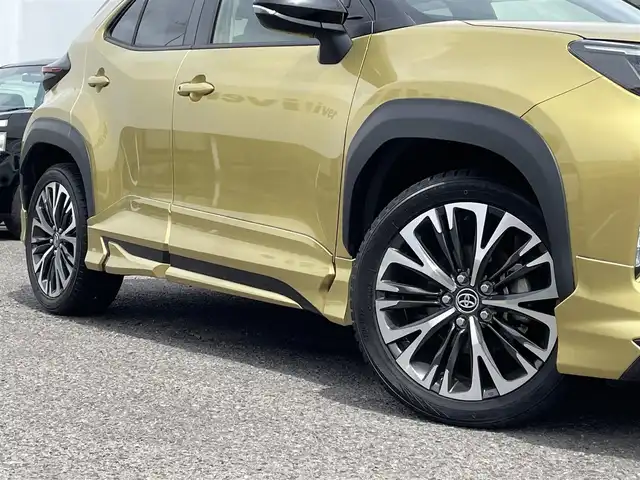 トヨタ ヤリスクロス Z 福島県 2021(令3)年 2.5万km ブラックマイカ/ブラスゴールドメタリック 2トーン モデリスタエアロ/純正デイスプレイオーデイオ　/バックカメラ　/Bluetooth接続/ハーフレザーシート/前席シートヒーター/パワーシート/レーンアシスト/クルーズコントロール/ビルトインＥＴＣ2.0/純正18インチAW/LEDヘッドライト/リモコンEgスターター/保証書/取説書/ワンオーナー /AW付サマータイヤ積込