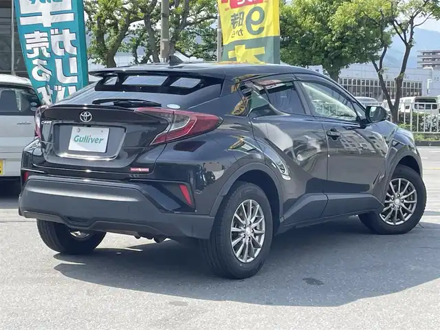 トヨタ Ｃ－ＨＲ S－T LEDパッケージ 長野県 2019(令1)年 5.5万km ブラックマイカ 社外ナビ（FM/AM、CD、DVD、BT）/ワンセグテレビ/クルーズコントロール追従有/ビルトインETC/レーンキープアシスト/衝突軽減システム/横滑り防止装置/社外フロアマット/革ステアリング/ダブルサイドエアバック/カーテンエアバック/LEDオートライト/オートマチックハイビーム/ワンオーナー/スペアキー（１本）/純正サマータイヤ積み込み/保証、取扱説明書/スマートキー