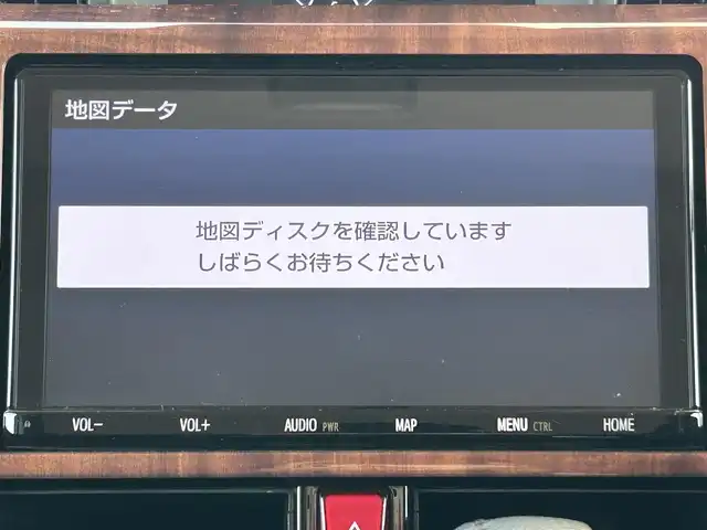トヨタ ルーミー カスタムG－T 兵庫県 2020(令2)年 5.3万km パールホワイトⅢ 純正9インチナビ/CD／DVD/バックカメラ/ETC/フルセグテレビ/両側パワースライドドア/Bluetoothオーディオ/レーダークルーズコントロール/ドライブレコーダー/LEDヘッドライト/フォグランプ/オートホールド/クリアランスソナー/スマートキー/ステアリングスイッチ/電動パーキング