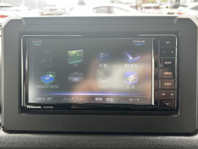 スズキ ジムニー XL 福岡県 2019(令1)年 1.6万km ブルーイッシュブラックパール3 背面タイヤ/社外7インチSDナビ/【AM/FM/CD/DVD/Bluetooth/フルセグTV】/前方ドライブレコーダー【/トランスファーレバー/ヒルディセントコントロール/デュアルセンサーブレーキサポート/車線逸脱警報/先行車発進お知らせ機能/標識認識機能/盗難防止装置/横滑り防止装置/レザー調シートカバー/光軸調整ダイヤル/D/N席シートヒーター/純正16インチAW/純正フロアマット/AAC/電動格納ミラー/保証書/取扱説明書/ナビ取扱説明書/スペアキー×1