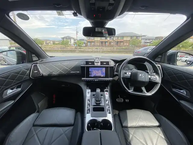 ＤＳオートモビル ＤＳ７ クロスバック リヴォリ 福岡県 2022(令4)年 3.9万km 紺 ・1オーナー/・サンルーフ/・アクティブクルーズコントロール/・純正HDDナビ/Bluetooth/AppleCarPlay/・全方位カメラ/・黒革シート/シートヒーター/・フルセグ/・社外ETC/・純正20AW/・プッシュスタート/・パーキングアシスト/・アイドリングストップ/・スマートキー/・スペアキー/・パワーシート/・オートライト/・LEDライト/・保証書/・取扱説明書