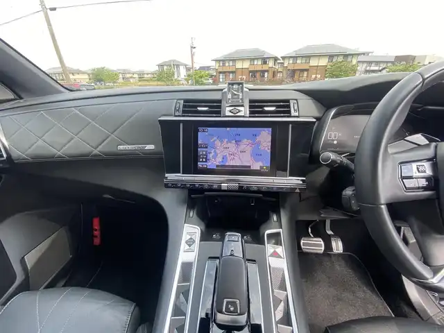 ＤＳオートモビル ＤＳ７ クロスバック リヴォリ 福岡県 2022(令4)年 3.9万km 紺 ・1オーナー/・サンルーフ/・アクティブクルーズコントロール/・純正HDDナビ/Bluetooth/AppleCarPlay/・全方位カメラ/・黒革シート/シートヒーター/・フルセグ/・社外ETC/・純正20AW/・プッシュスタート/・パーキングアシスト/・アイドリングストップ/・スマートキー/・スペアキー/・パワーシート/・オートライト/・LEDライト/・保証書/・取扱説明書