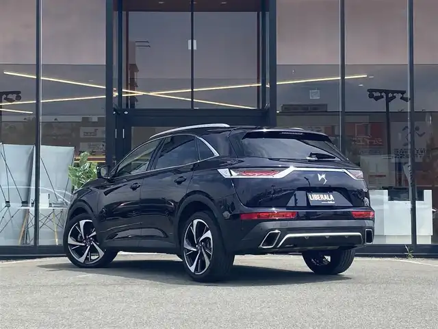ＤＳオートモビル ＤＳ７ クロスバック リヴォリ 福岡県 2022(令4)年 3.9万km 紺 ・1オーナー/・サンルーフ/・アクティブクルーズコントロール/・純正HDDナビ/Bluetooth/AppleCarPlay/・全方位カメラ/・黒革シート/シートヒーター/・フルセグ/・社外ETC/・純正20AW/・プッシュスタート/・パーキングアシスト/・アイドリングストップ/・スマートキー/・スペアキー/・パワーシート/・オートライト/・LEDライト/・保証書/・取扱説明書