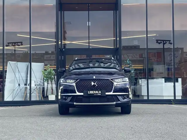 ＤＳオートモビル ＤＳ７ クロスバック リヴォリ 福岡県 2022(令4)年 3.9万km 紺 ・1オーナー/・サンルーフ/・アクティブクルーズコントロール/・純正HDDナビ/Bluetooth/AppleCarPlay/・全方位カメラ/・黒革シート/シートヒーター/・フルセグ/・社外ETC/・純正20AW/・プッシュスタート/・パーキングアシスト/・アイドリングストップ/・スマートキー/・スペアキー/・パワーシート/・オートライト/・LEDライト/・保証書/・取扱説明書